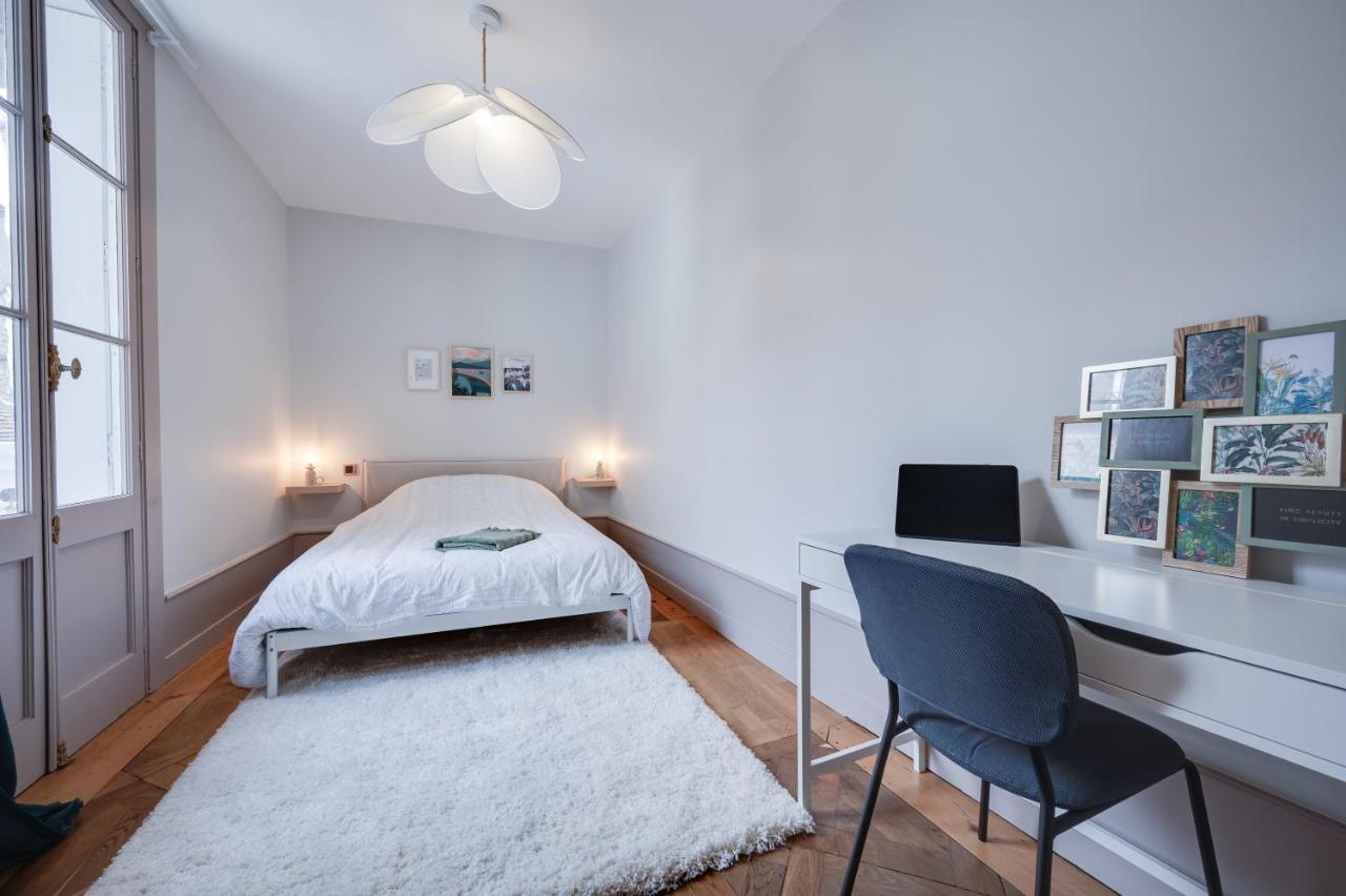Grand Appartement 8 Personnes Terrasse Privative Hyper Centre Calme 隆勒索涅 外观 照片